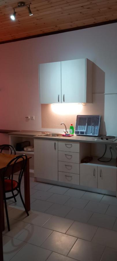 Nikis Apartments Ájosz Górdiosz Kültér fotó