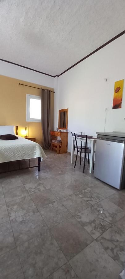 Nikis Apartments Ájosz Górdiosz Kültér fotó